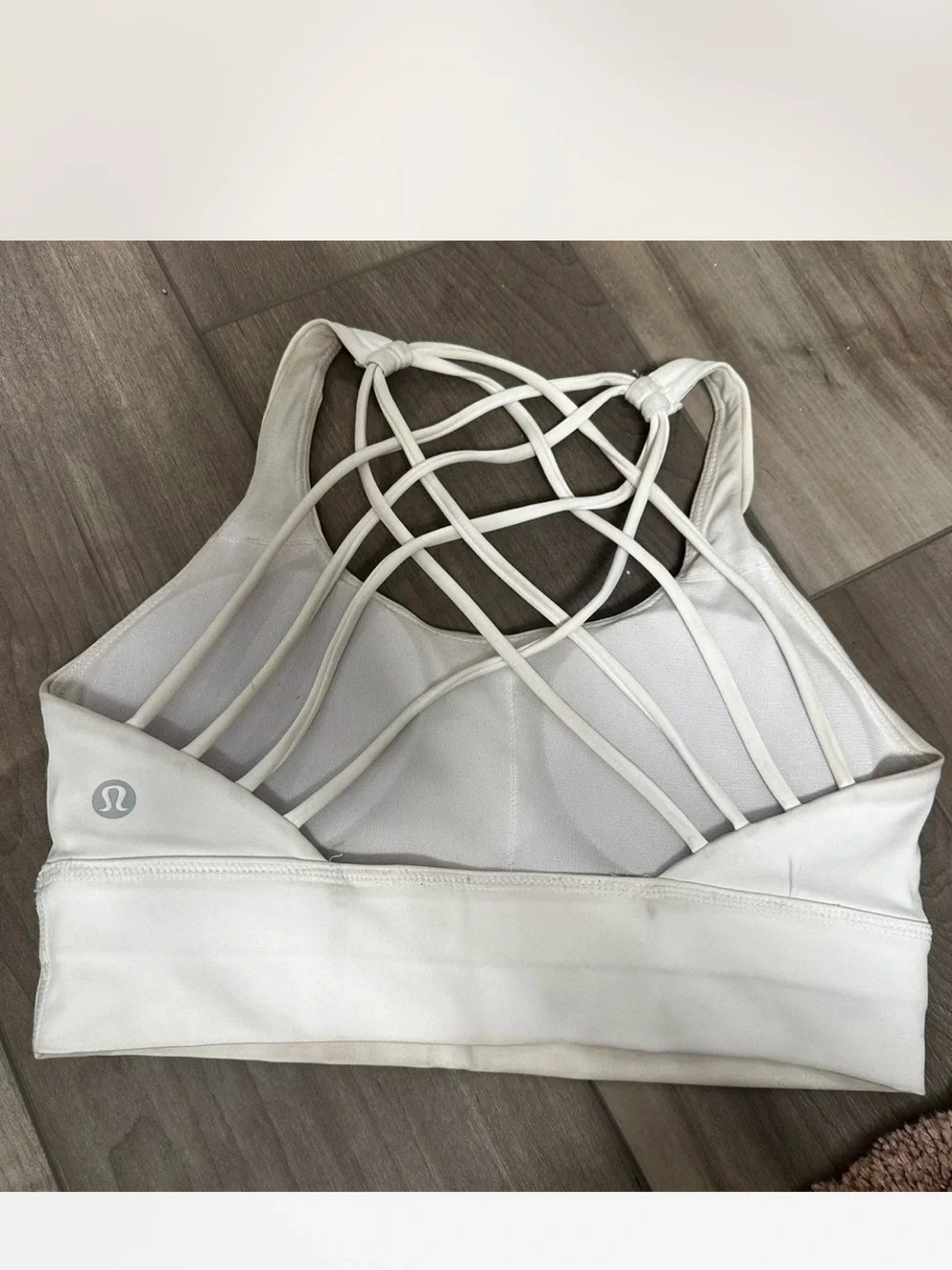 Lululemon Women’s size 6 Free to Be Longline White Sports Bra - Picture 4 of 5